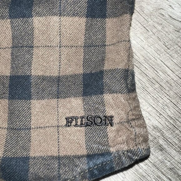 Filson Flannel Long Sleeve Button Up Alaskan Guide Otter Green/Brown Plaid Large - Picture 8 of 9